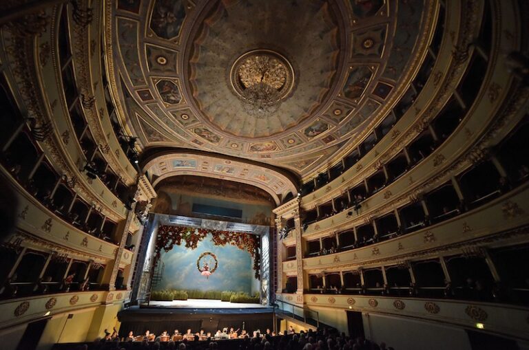 teatropergolesi_img